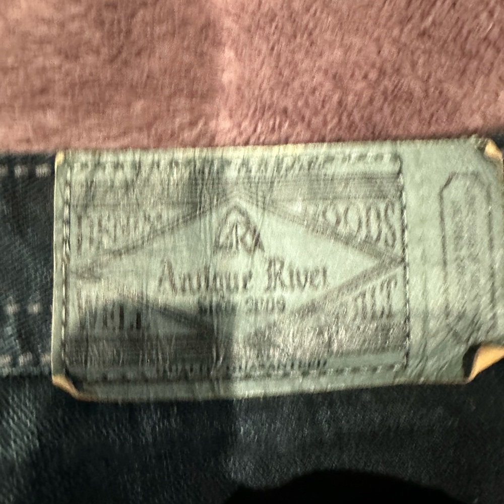 Antique Rivet Relaxed Fit Jeans - Dark Blue